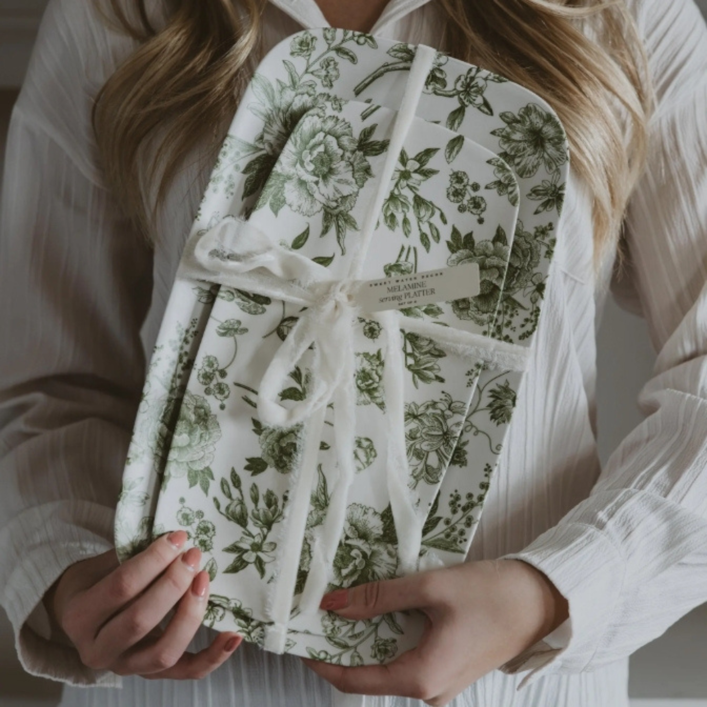 Botanical Bloom Melamine Serving Tray (Set of 2)