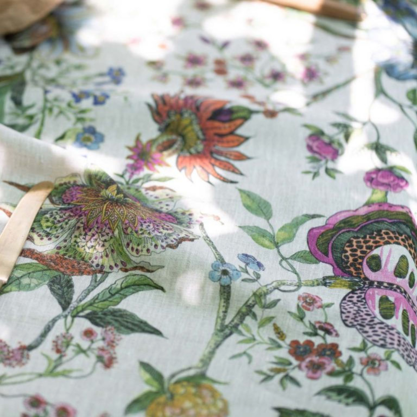 Biloba Tablecloth